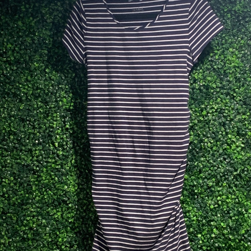 Maternity fitted dress